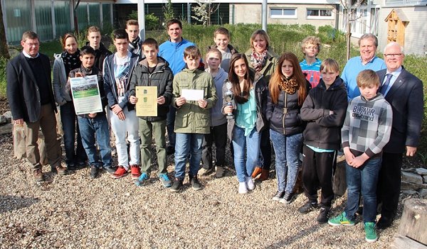 Frühjahrsputz 2014: Edith-Stein-Ganztagshauptschule gewinnt zum dritten Mal den Pokal