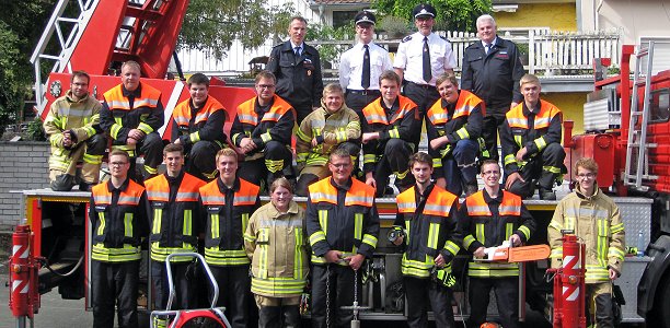Grundlehrgang erfolgreich absolviert. Foto: Feuerwehr Geseke