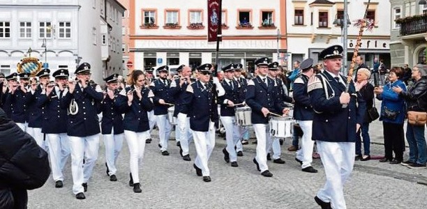 Tambourkorps Geseke bildet aus