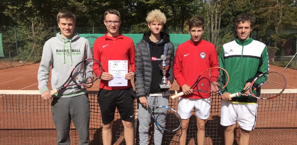 Den letzten Auftritt mit dem Kreismeistertitel gekrönt: v.l. Julius Böhmer, Jonas Hille, Robert Tschudow, David Maas, Eric Andoleit