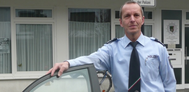 Neuer Bezirksdienstbeamter Ralf Diekmann in Geseke. Foto: Polizei
